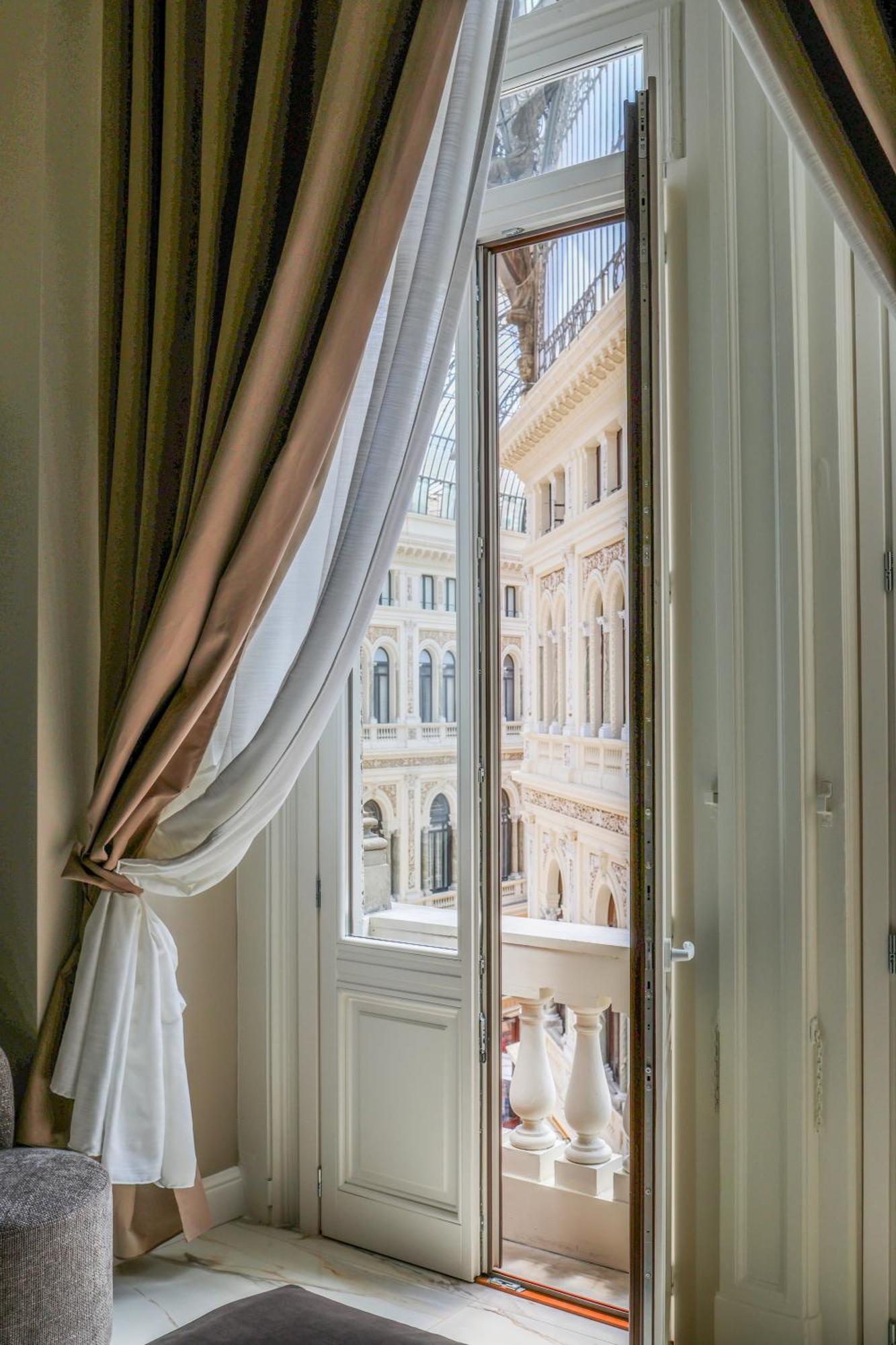 Maison San Carlo Luxury Suites Napoli Eksteriør bilde